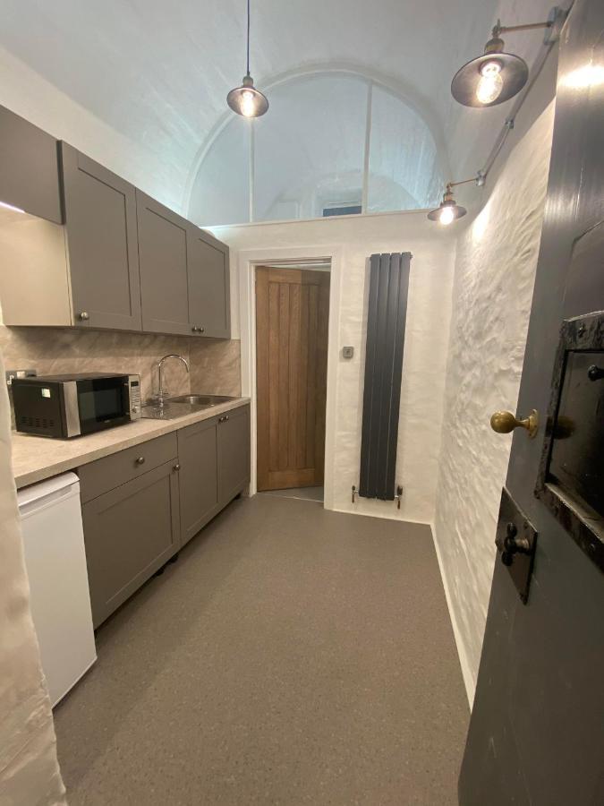 Victorian Police Station Apartment Лонсестън Екстериор снимка